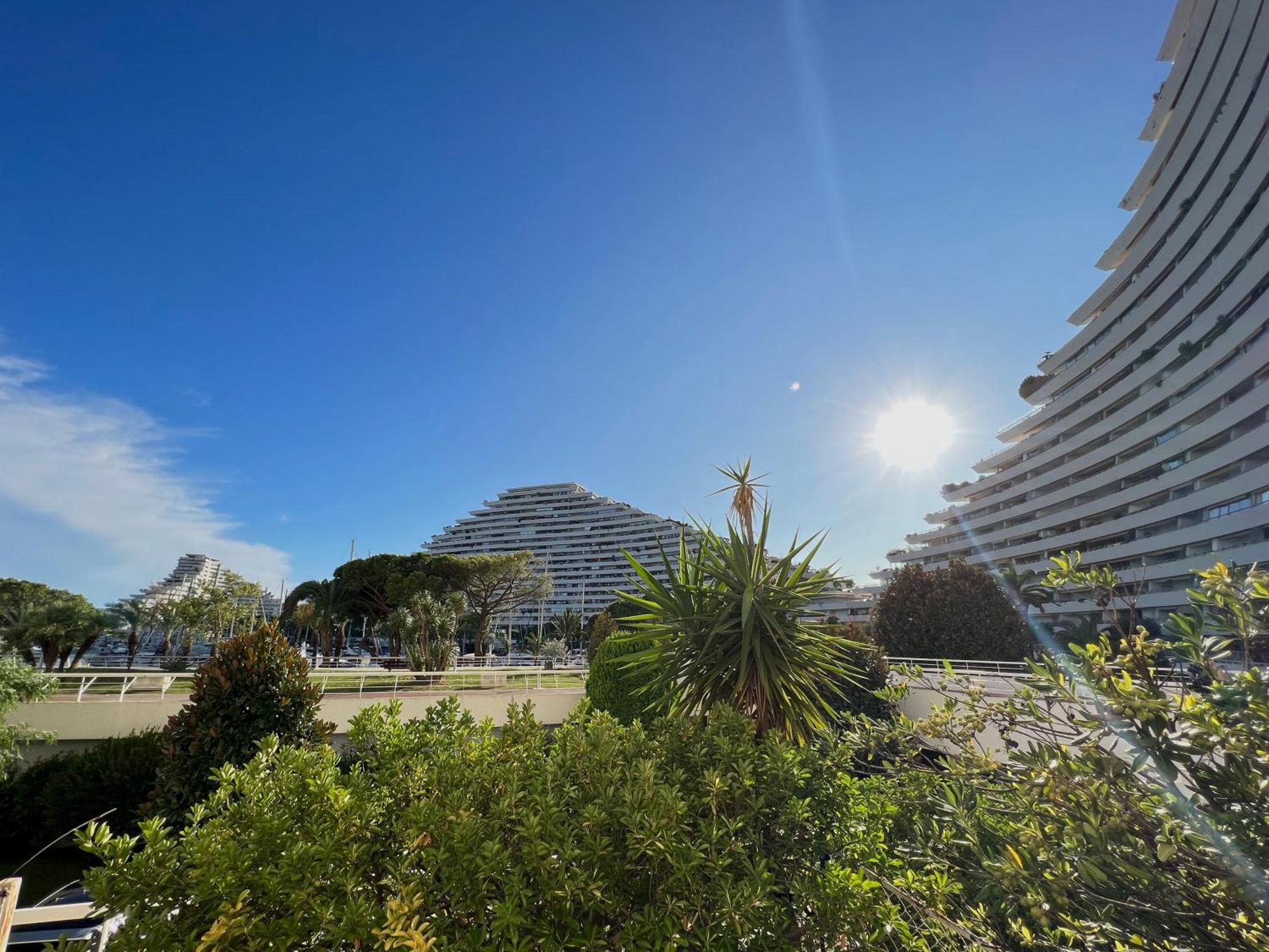 Blue Terrace Apartment - Marina Baie Des Anges 빌뇌브루베 외부 사진